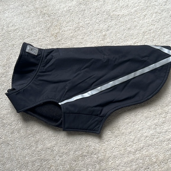 RC Pets Raincoat - Picture 3 of 6